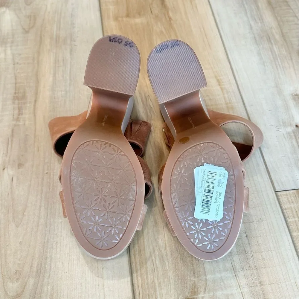 NWT Chelsea Violet Kapri Leather Platform Heels Sandals 9 1/2